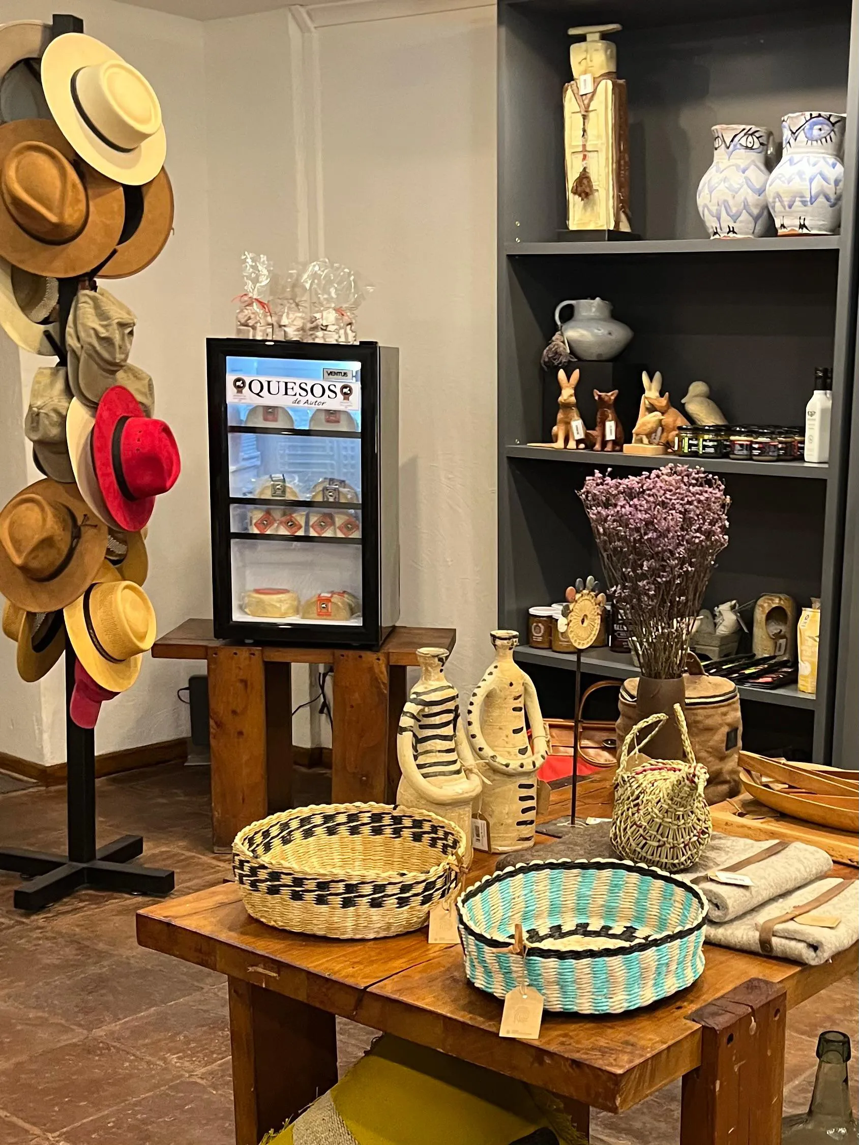 Nueva Tienda Hotel en Hotel Santa Cruz